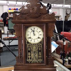 Vintage Unbranded Tall Mantle Clock w Key 💵 💵 💵CASH ONLY💵 💵 💵