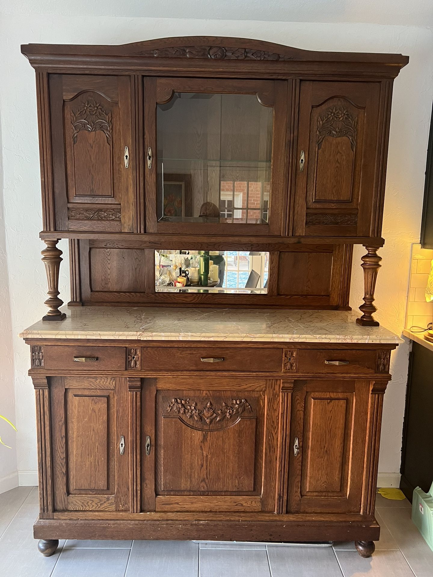 Beautiful Detailed French Buffet 