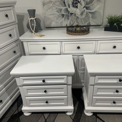 Dresser Set 
