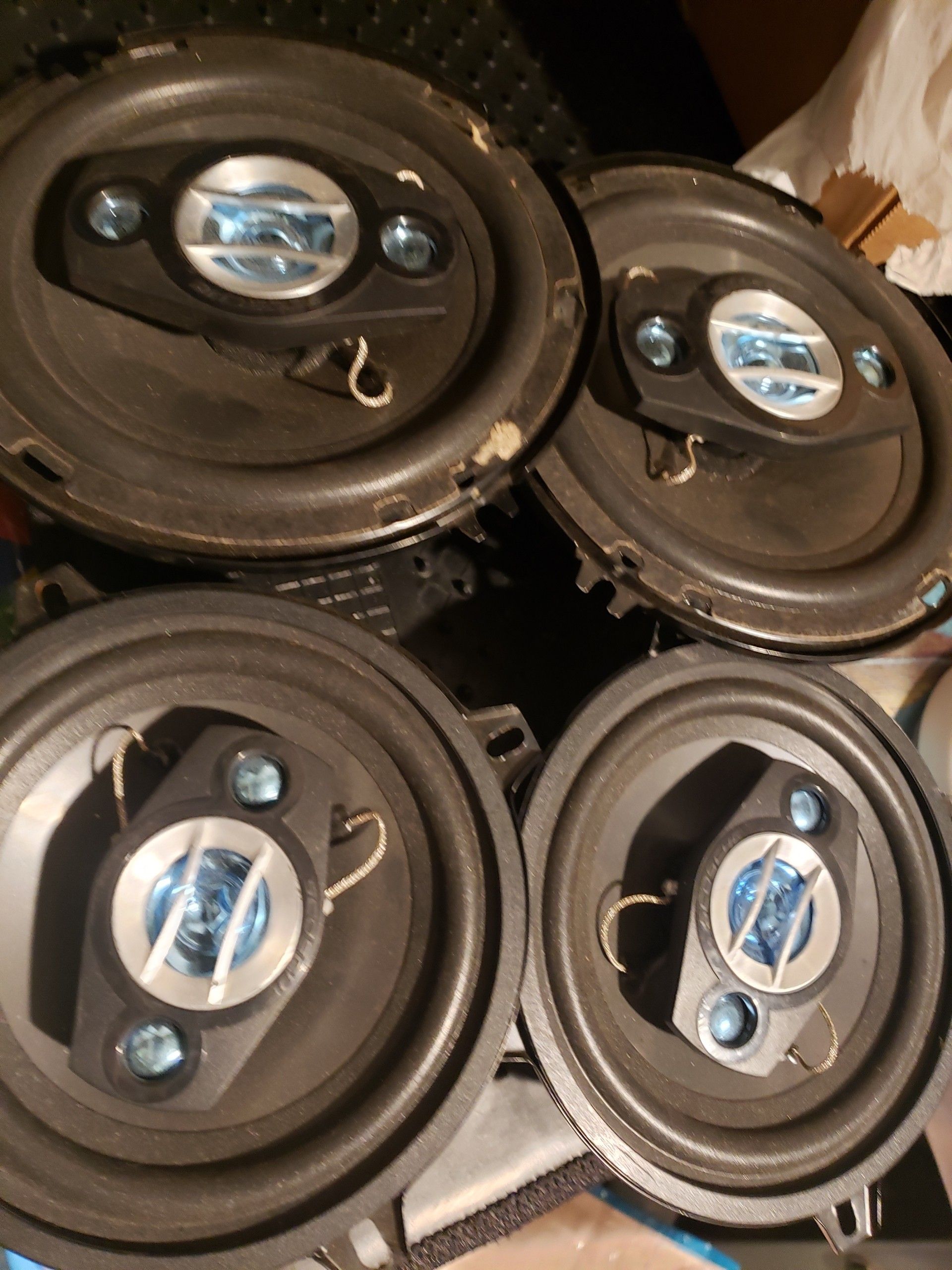 4 DOOR SPEAKERS 6.5 AND 5.25