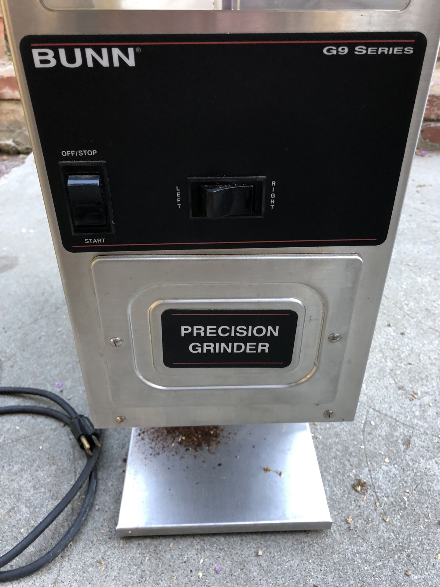 Used BUNN G9-HD Coffee Grinder G9-HD for Sale in San Antonio, Texas