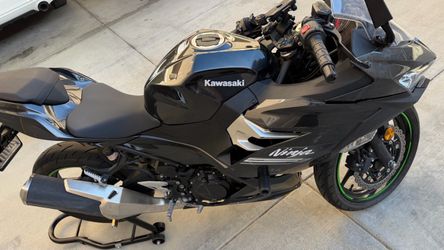 Ninja 400 (low miles) 2022