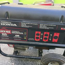 Black Max 8125W Generator – Honda GX390 Engine – 6500W Running – $450 Firm – Miami