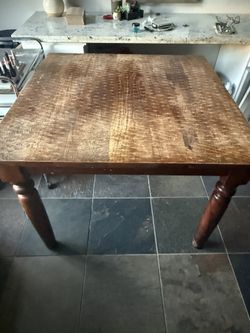 Kitchen Table And Chairs