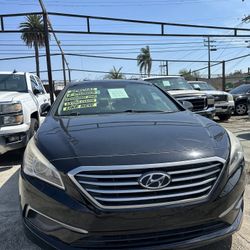 HYUNDAI SONATA 2017 SE
