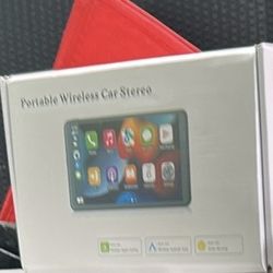 CarPlay With Back Up Camera