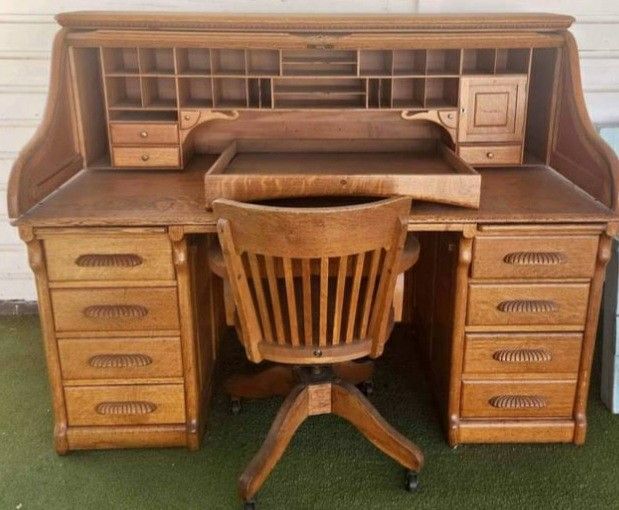 Roll top Desk