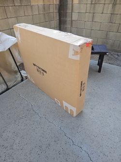 Children's picnic table seats 8