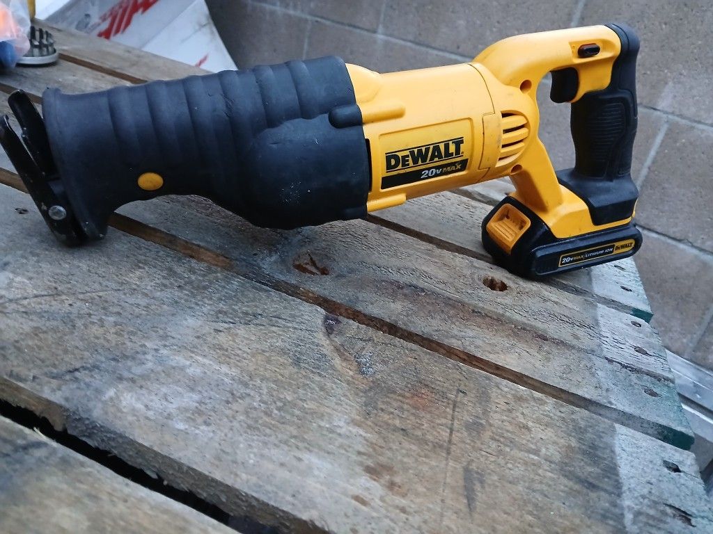 DEWALT SOSO MUYBUENAS CONDICIONES