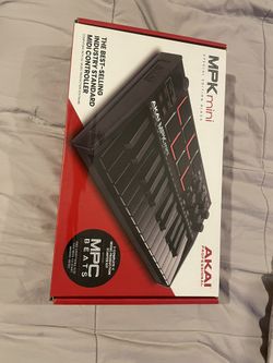 Akai Mini Keyboard