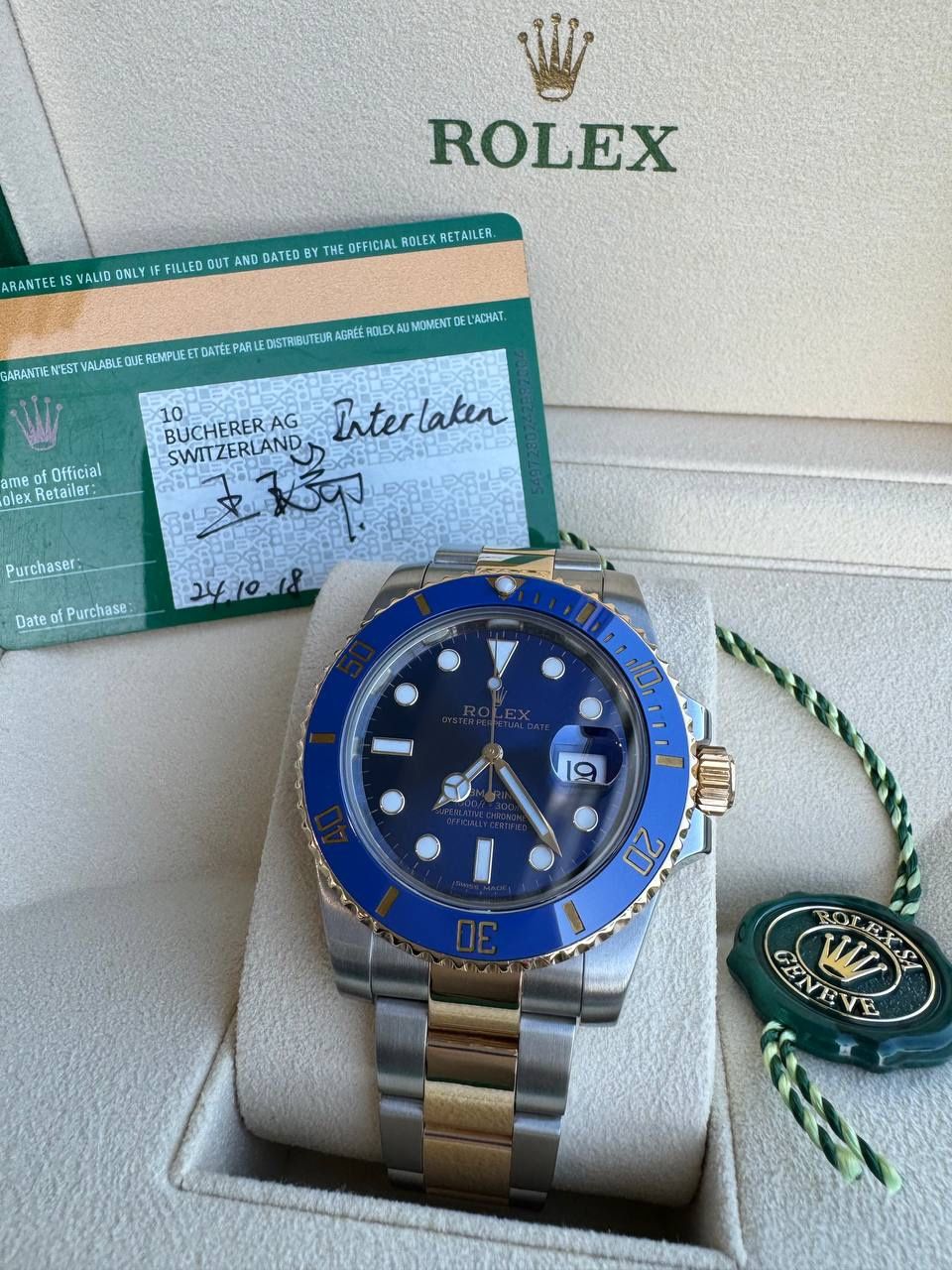 Rolex Submariner Date 40mm Blue dial 18k yellow gold and stainless steel full set box and card 116613LB Bluessy 2018