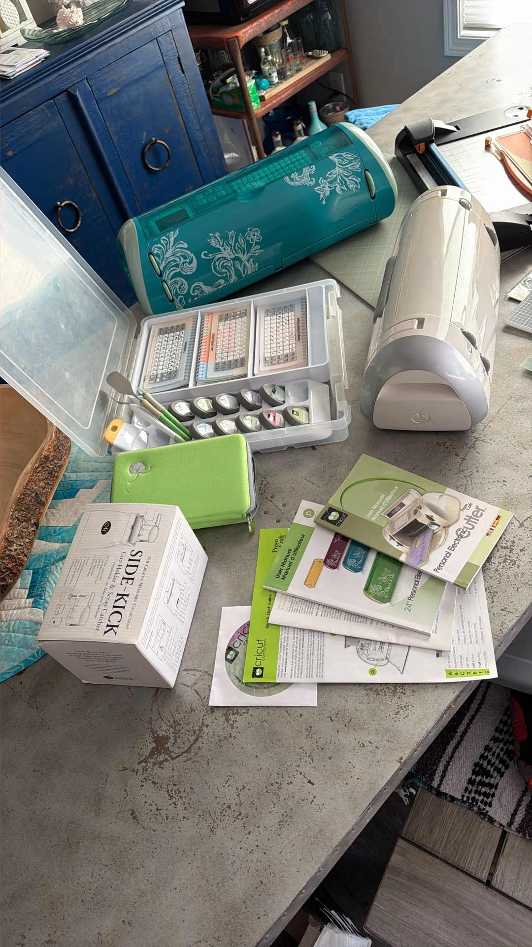 Cricut Die Cut Machines And Accessories