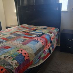 5 Piece Expresso Queen Bedset