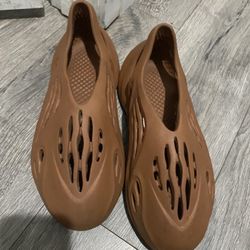 Adidas Yeezy Foam RNNR 13 Men’s 