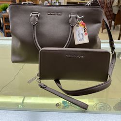 Michael Kors Grey Handbag And Matching  Wallet/Wristlet 