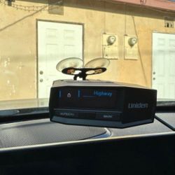 Uniden R8 Radar Detector