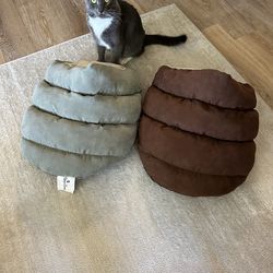 Cat or Dog Snuggle Beds-Sleep Zone