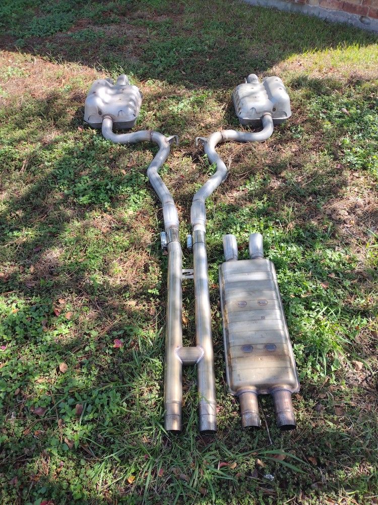 Steeda H-pipe And Stock Mustang Gt Exhaust.