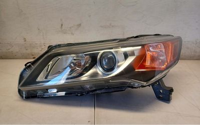 ACURA ILX HEADLIGHT  OEM 2013 - 2015