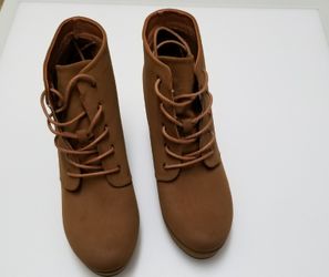 Booted size 8