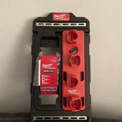 Milwaukee Battery Wall Holder 