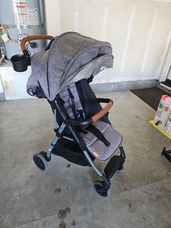 Travel Stroller Zoe Brand
