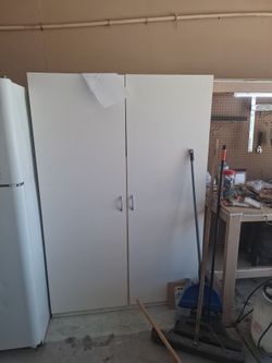 Garage cabnet