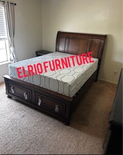 Furniture queen bed