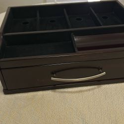 Men’s Wooden Dresser/Desk Valet