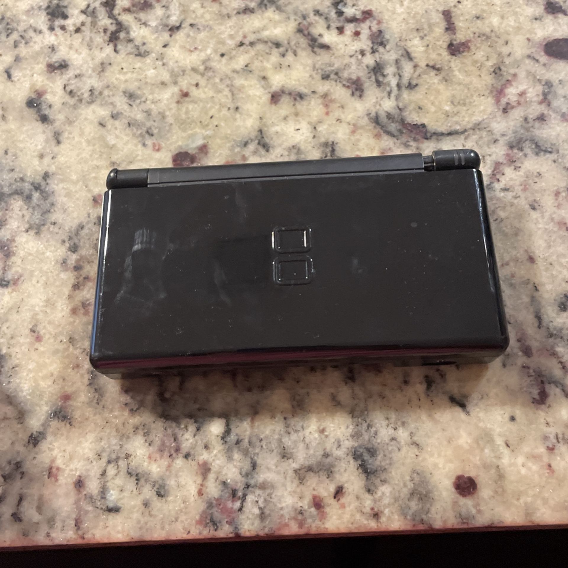 Ds Lite Black (broken Hinge)