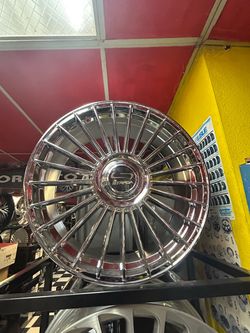 Strada “Spaghetti” Wheels