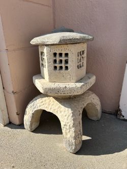 Japanese Garden Lantern