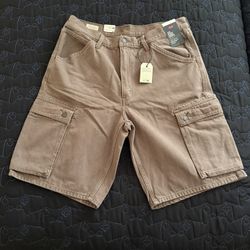 Levi’s 478 brown baggy cargo shorts 