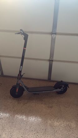 Ninebot E Scooter