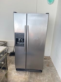 Kitchen aid refrigerator