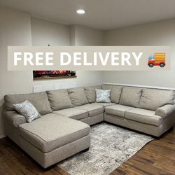 Large Tan Sectional Couch 🛋️- FREE DELIVERY 🚚 