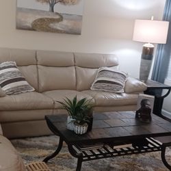 Livingroom Set, Coffee TABLE AND LAMPS