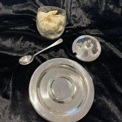 Oneida 3 Piece Silverplate Jam Set With Clear Glass Jar