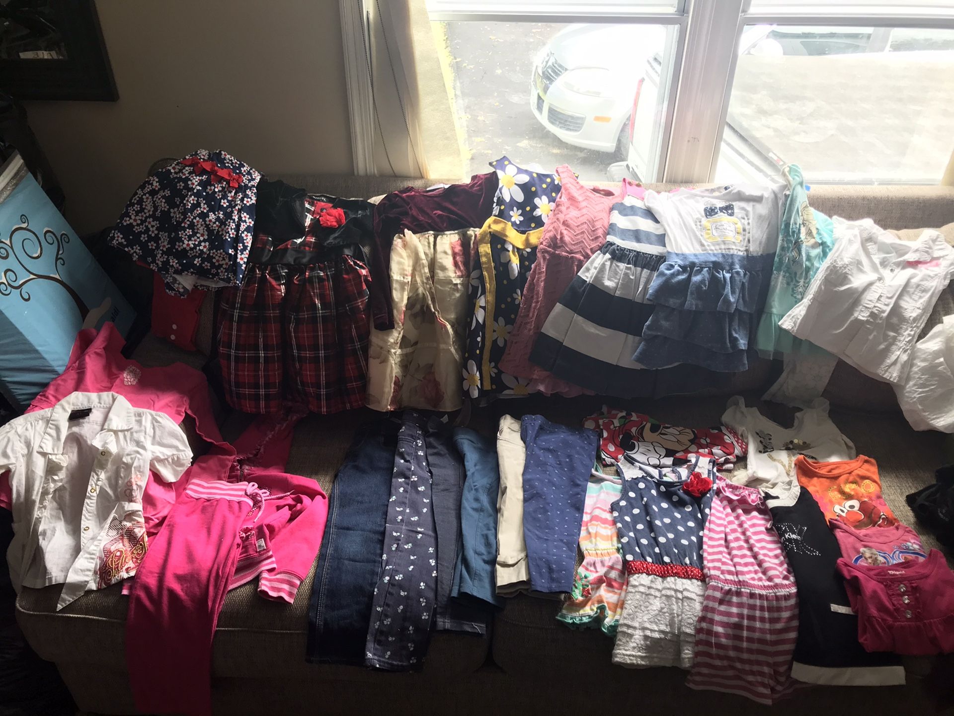 Girls bundle of clothes, size: 4 year old