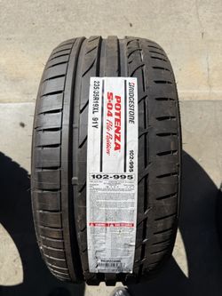 1 New Bridgestone Tire 235/35/19