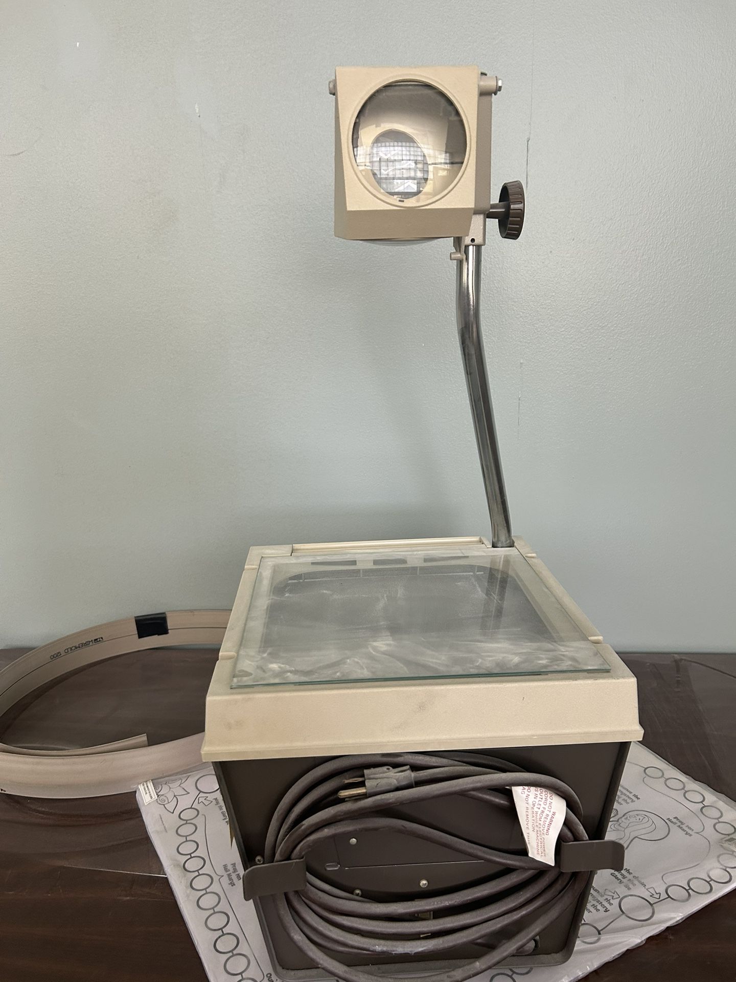 Over Head Projector