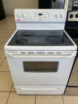 TAPPAN GLASS TOP STOVE WHITE