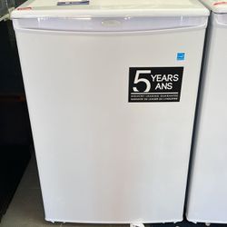 Danby New 4.5cuft Upright Freezer With 5year Warranty.