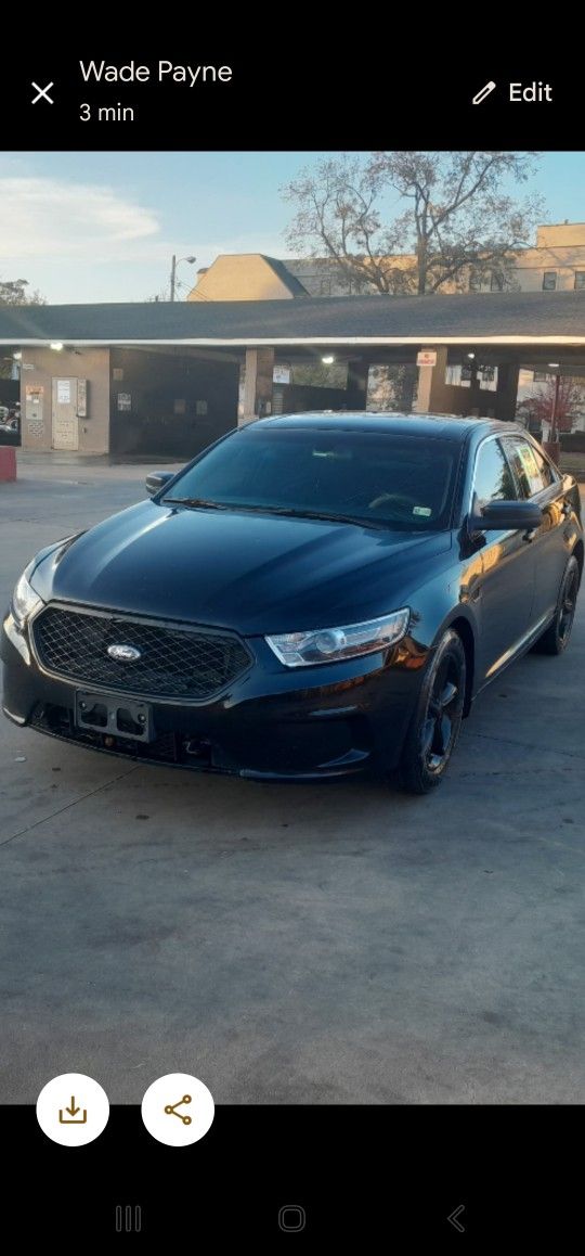 2015 Ford Taurus