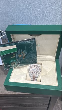 Vvs set mossanite watch