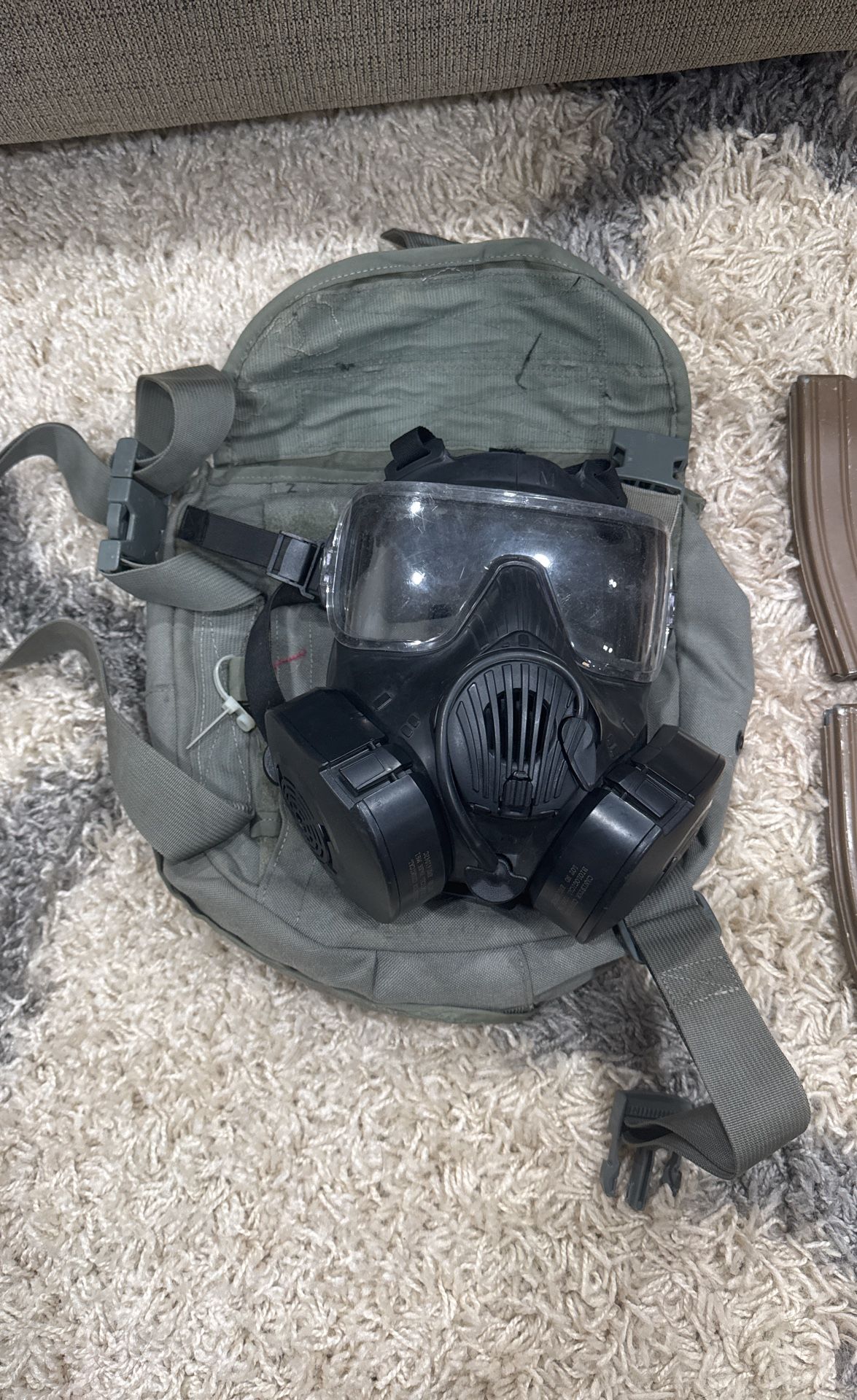 M50 Gas Mask, Medium.