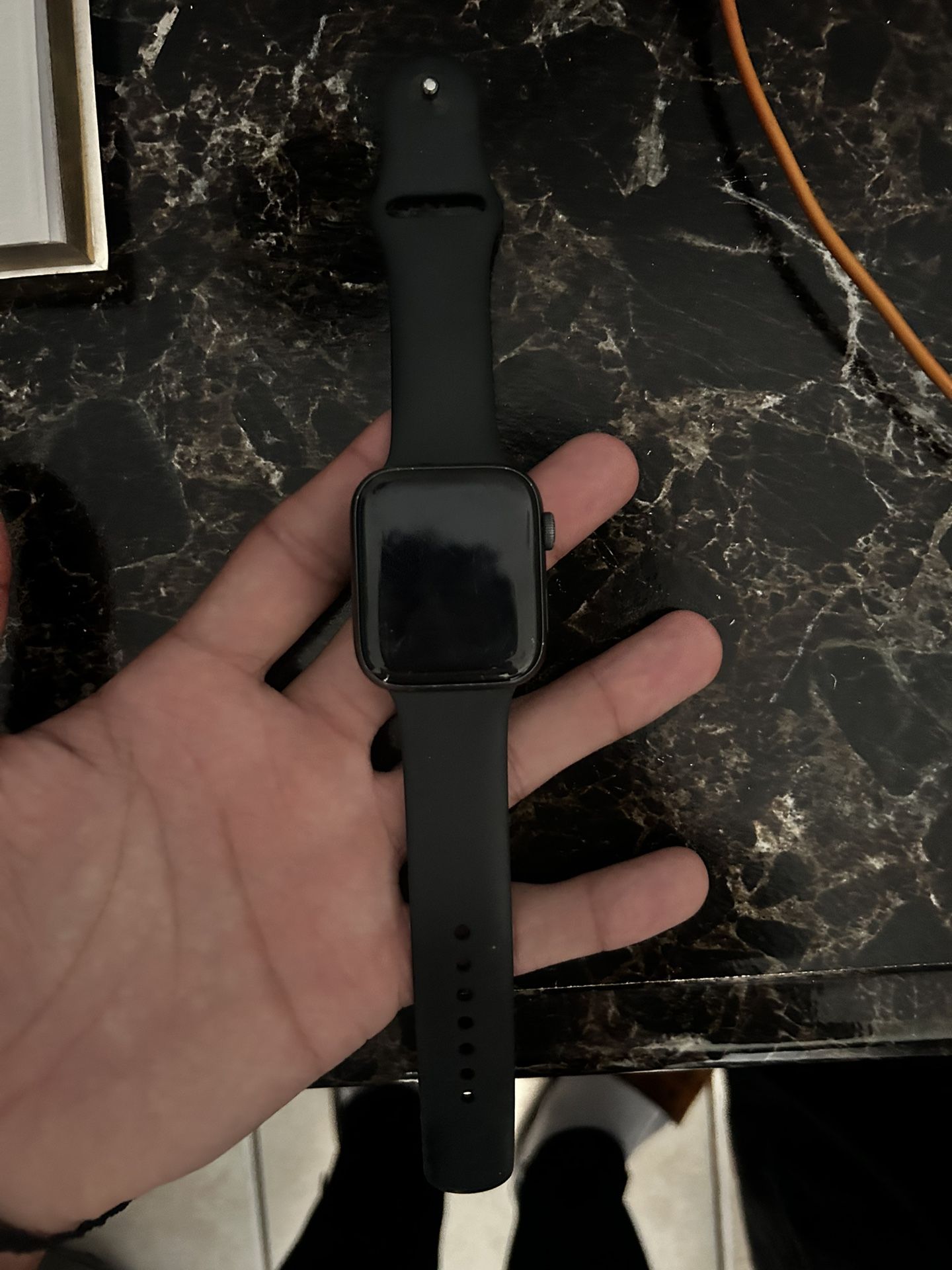 Apple Watch SE