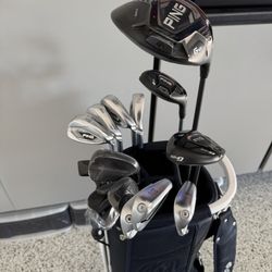 Like new Ping g425 black dot full set with new titleist wedges and Cleveland putter