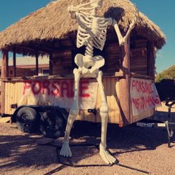 Way To Celebrate 10ft Giant Poseable Skeleton, Outdoor Halloween Decoration

