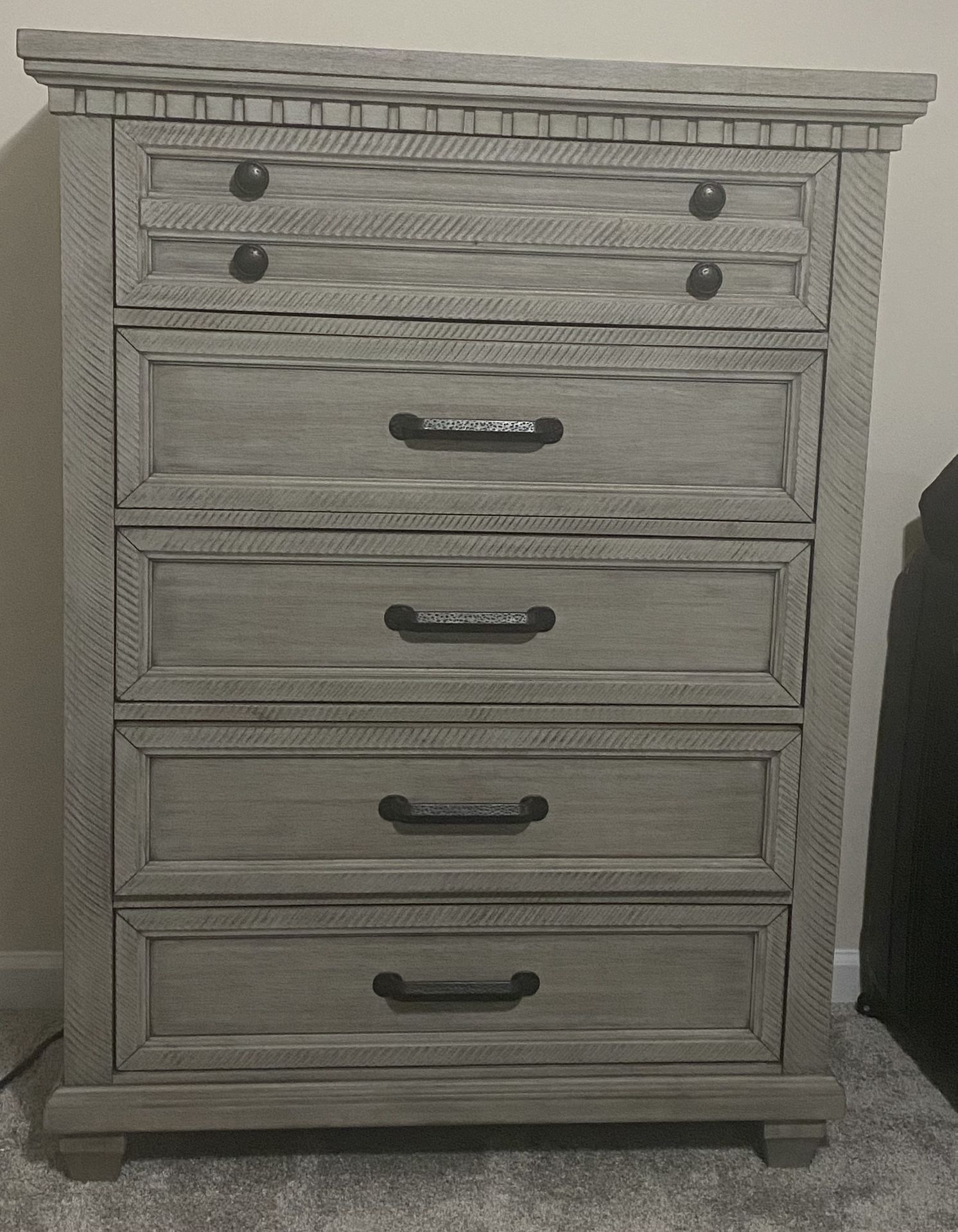 6 Drawers Chest